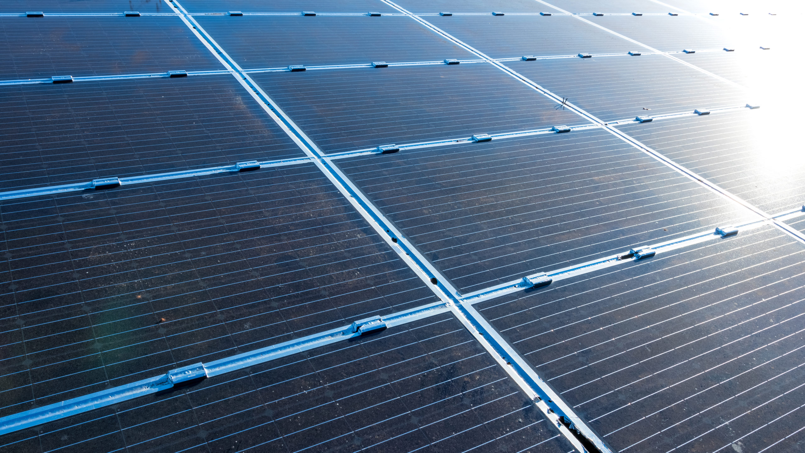 Solarzellen in der Sonne